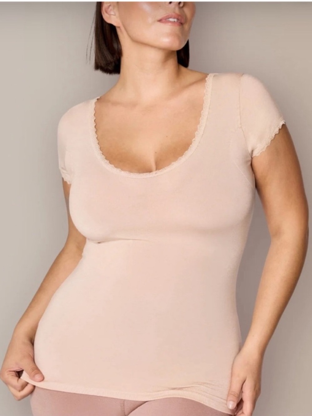 Numi LACE Signature Undershirt Sweat Proof Short Sleeve Layer Shirt Top Almond S